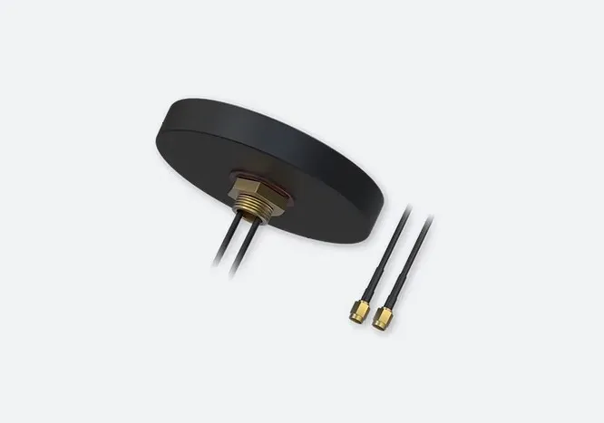 [PR1KCL25] ANTENNE SMA DE TOIT MOBILE MIMO COMBO